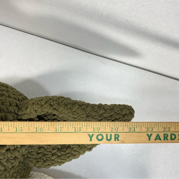 Star Wars YODA Handmade Crochet Thick Yarn Large Plush Stuff Toy; 23 Inch Tall - Picture 14 of 16